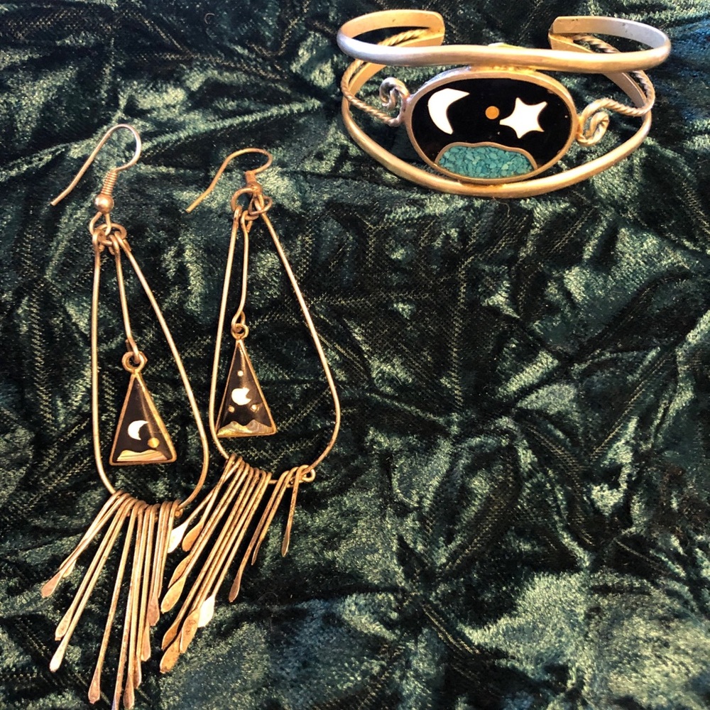 Moon stone Earrings